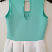 color block pleated dress - Thumbnail 2