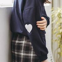 Harajuku Heart Sweatshirt - Thumbnail 2