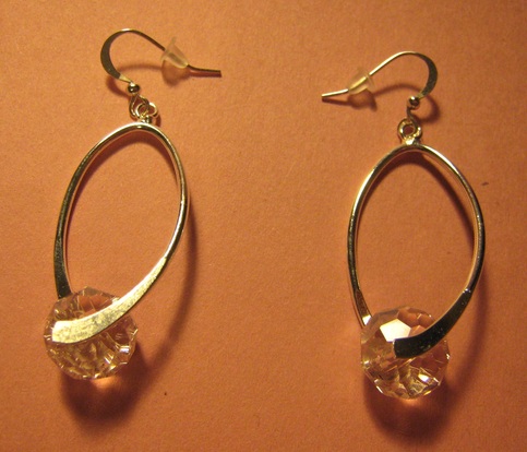 Light Rose Crystal Dangle Earrings