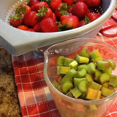 Strawberry rhubarb jam, 8 oz.