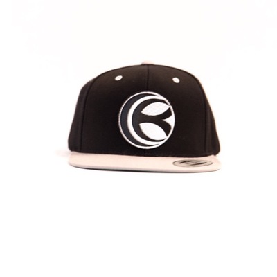 "cb" patch snap back: black & gray