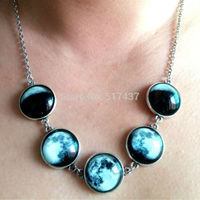 Glowing Jewelry galaxy moon necklace  - Thumbnail 2