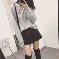 Harajuku Finger Heart Sweatshirt - Thumbnail 1