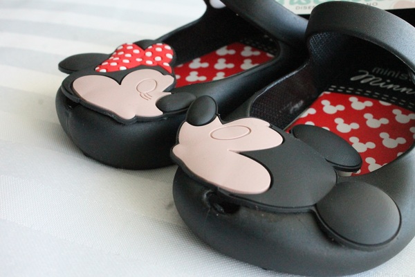 Black Minnie & Mickey Jelly shoes