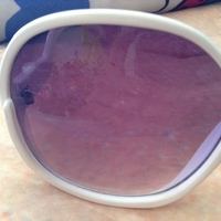 White Sunglasses - Thumbnail 3