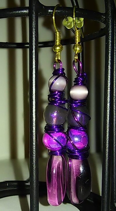 Quad Beaded Purple Glass Splatterpainted Twisted Metal Wire Art Earrings with Gold Hooks