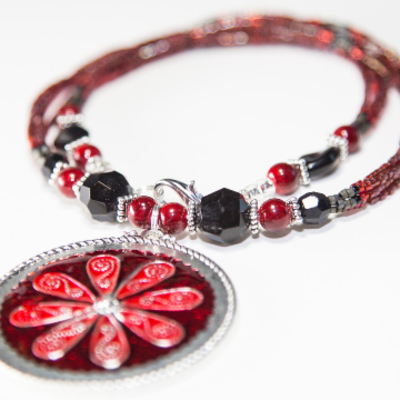 Floral necklaces (2 styles) - Thumbnail 2