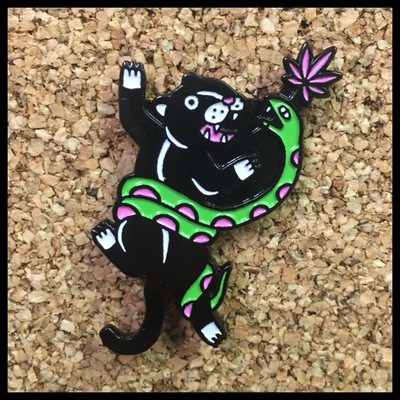 Panther and snake enamel pin 105