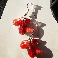 3 bead red earrings with silver findings - Thumbnail 3
