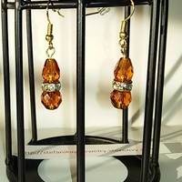 brown pear shape earrings - Thumbnail 3