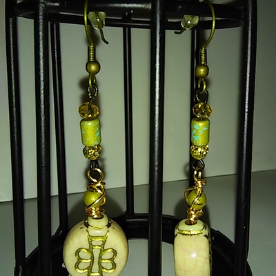 Pink symbol luck earrings