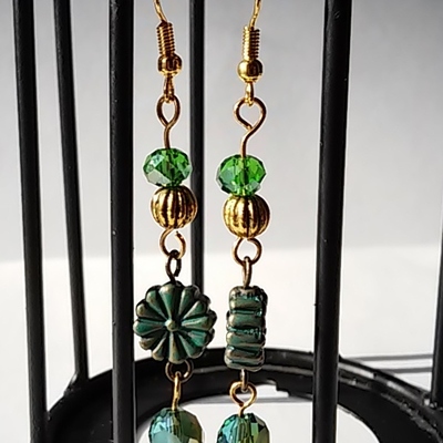 Steampunk stamped flowerbead brushed gold/bronze antique-y with green fired glass bead accent earrings - Thumbnail 5