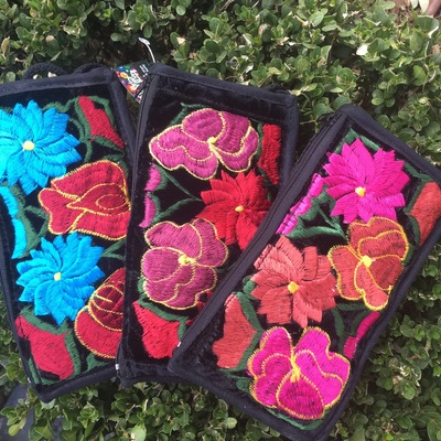 Sunglasses embroidered bag and wallet 