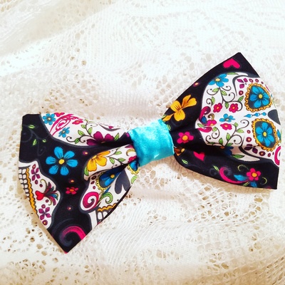 Sugar skull bowtie 