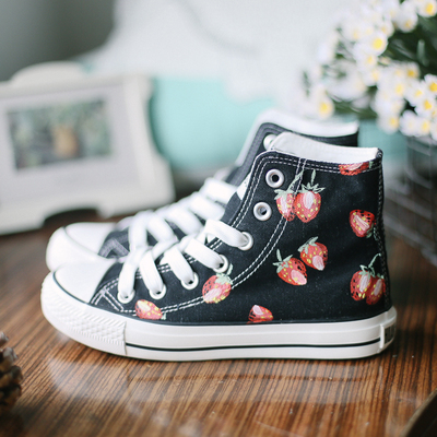  harajuku cute retro strawberry hand-painted shoes - Thumbnail 5