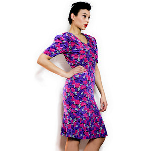 Vintage M / L 1940s 1950s Floral Print Dress w/ Pleated Bottom Mid Length Midi Garden Pink Purple Medium Large - Thumbnail 1