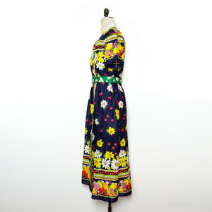 Vintage 1950s M / L Floral Maxi Dress Robe Vest  Blue Cherries Medium Large Retro Housewife - Thumbnail 1