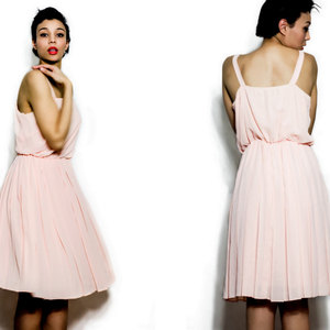 Vintage M / L 1960s 1970s Pale Pink Pleated Dress w/ Elastic Waist Medium Large - Thumbnail 1