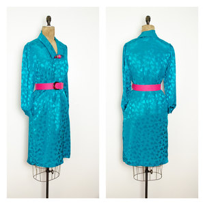 Vintage M Green Dress Shift Short Midi w/ Abstract Pattern Medium Retro Mad Men Mod Hippie - Thumbnail 2