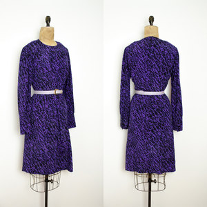 Vintage M / L Purple Shift Dress w/ Black Marbling Long Sleeve Midi Retro Mad Men Boho