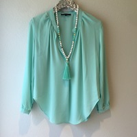 Basic V-Neck Blouse - Thumbnail 2