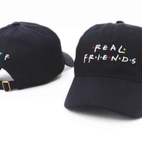 REAL FRIENDS BLACK CAP - Thumbnail 1