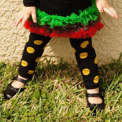 Poka dot legwarmers