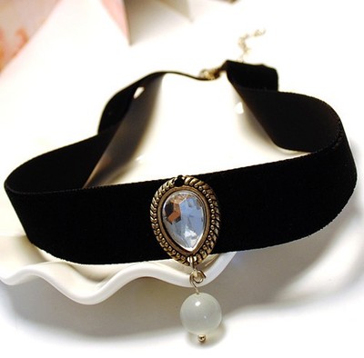 Vintage Handmade Retro Choker Necklace