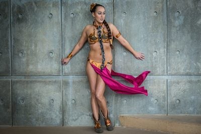 Slave Leia Windy Print
