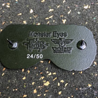 Monster eyes Pin (Soft Enamel) Limited numbered Edition - Thumbnail 1