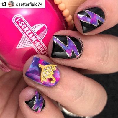 Umbrella w/ gems- gold
