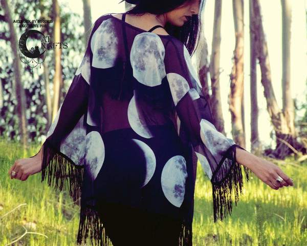 Moon print kimono