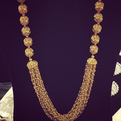 Chambar haar and earrings 
