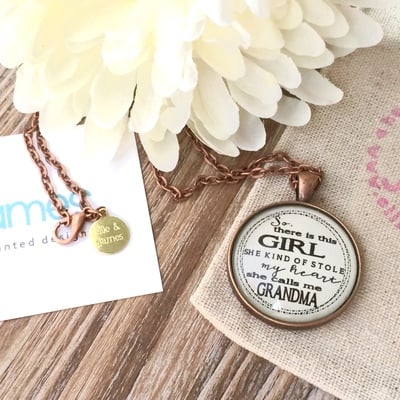 She calls me grandma (customizable) - Thumbnail 1