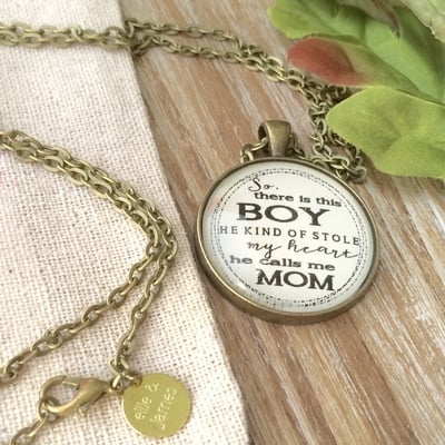 He calls me mom (customizable) - Thumbnail 3