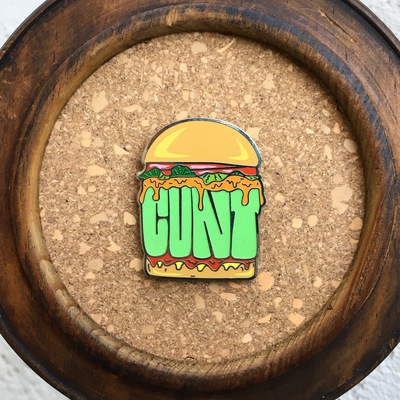 Cunt burger pin - Thumbnail 4