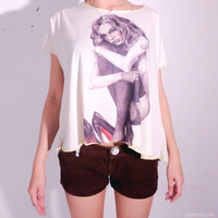 Woman Crop Top - Thumbnail 1