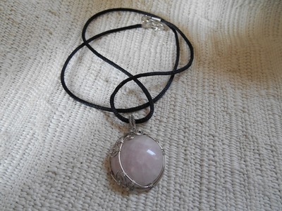 Gemstone cabochon moon necklace