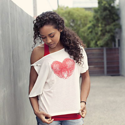Passport 2 freedom heart fingerprint tee white