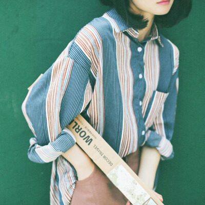 Oversize retro striped shirt