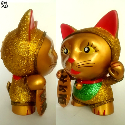 7 inch trikky gold lucky cat