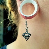 Man of Steel earrings - Thumbnail 1
