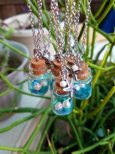 Mermaid Motel necklace