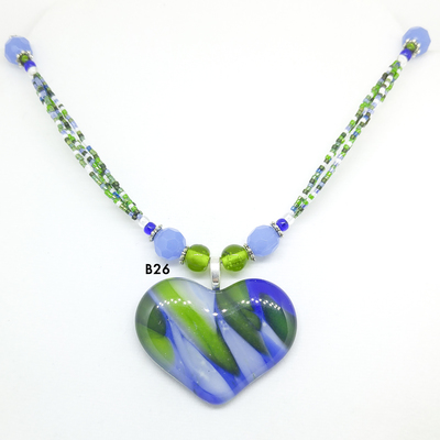 Glass hearts (3 styles)