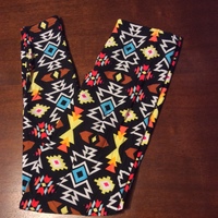 Tribal Reservation Leggings - Thumbnail 1