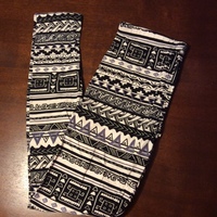 Mids n Things Leggings - Thumbnail 1