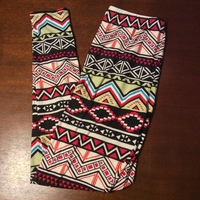 Winter Tribal Leggings - Thumbnail 1