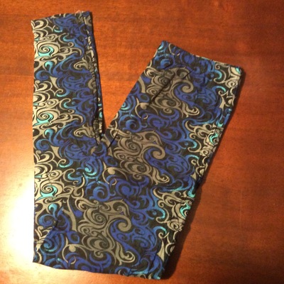 Blue swirl leggings