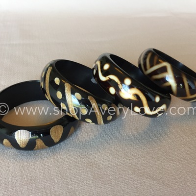 Limited - african bone bracelet (n)