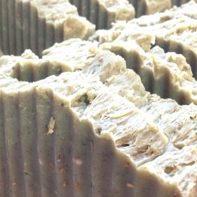 Green earth tea nourishing soap - with tea tree & rosemary
